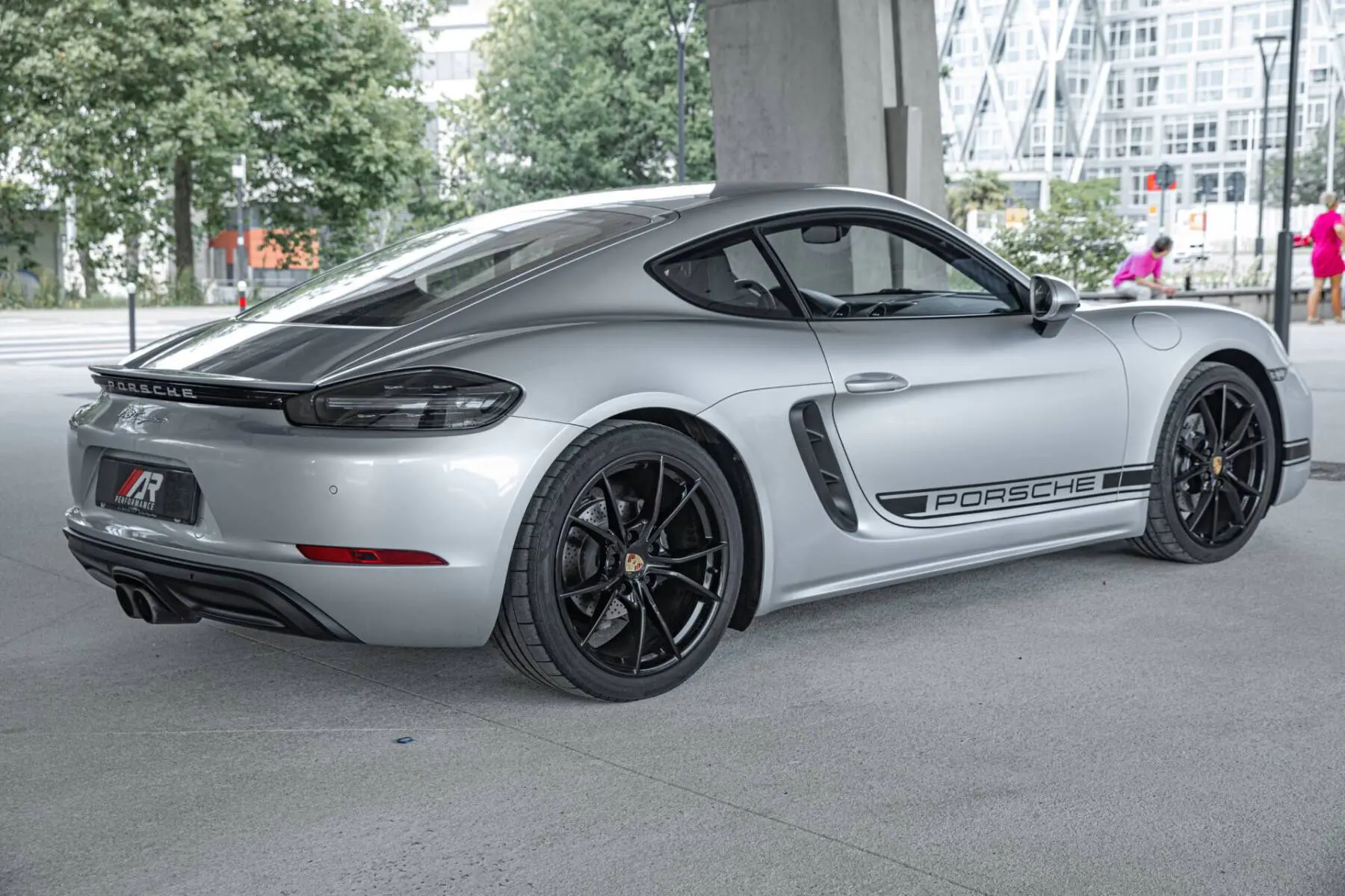 photos PORSCHE 718 CAYMAN
