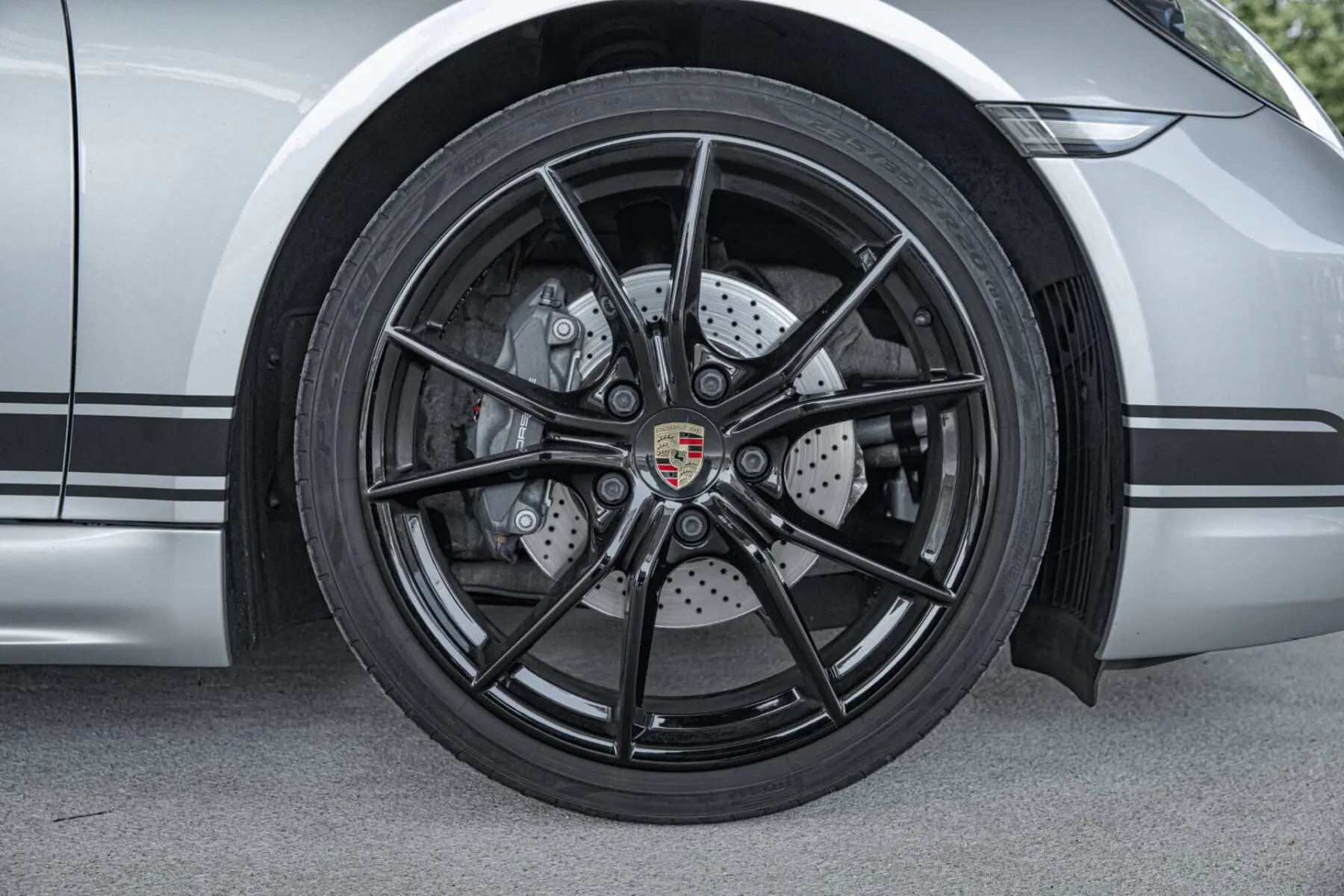 photos PORSCHE 718 CAYMAN