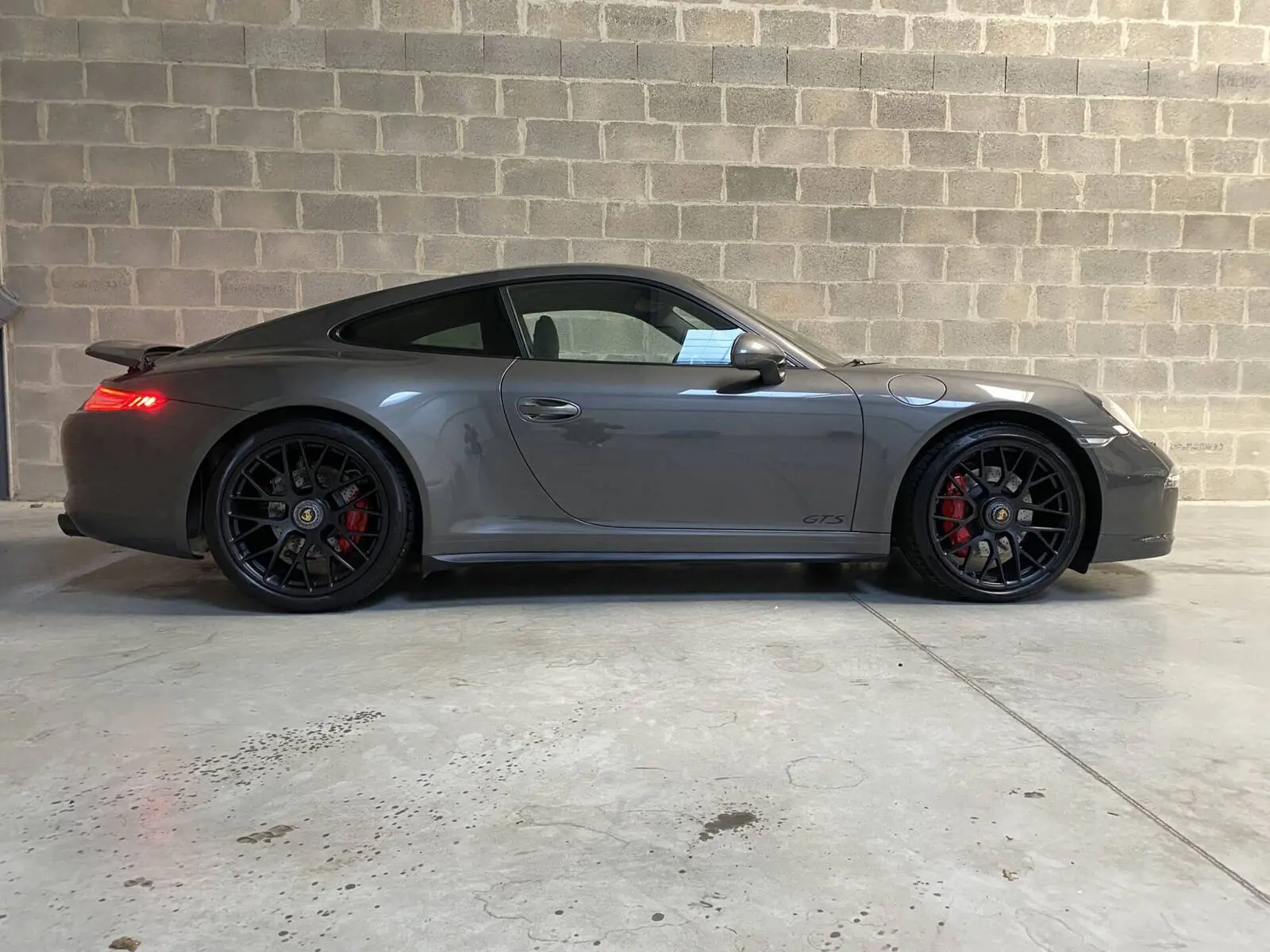 photos PORSCHE 911 CARRERA 4 GTS