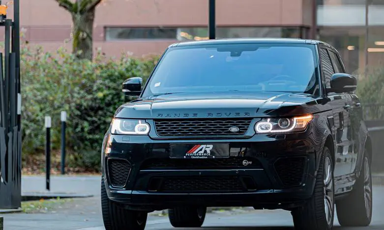 photo RANGE ROVER SPORT SVR