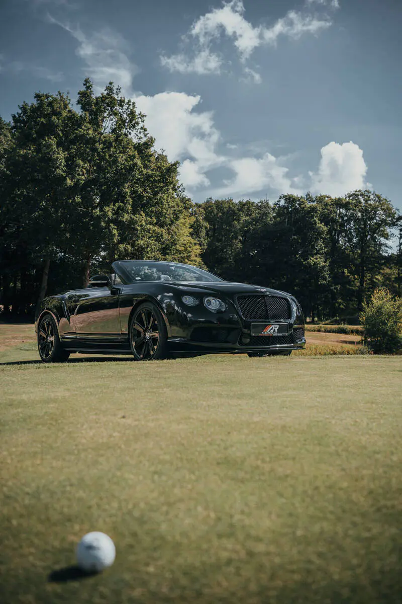 Louer bentley continental GTC noire