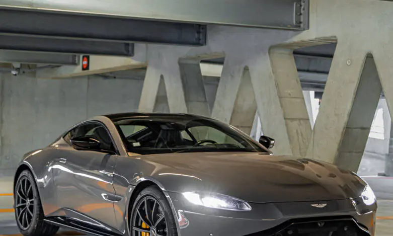 photo Aston Martin Vantage