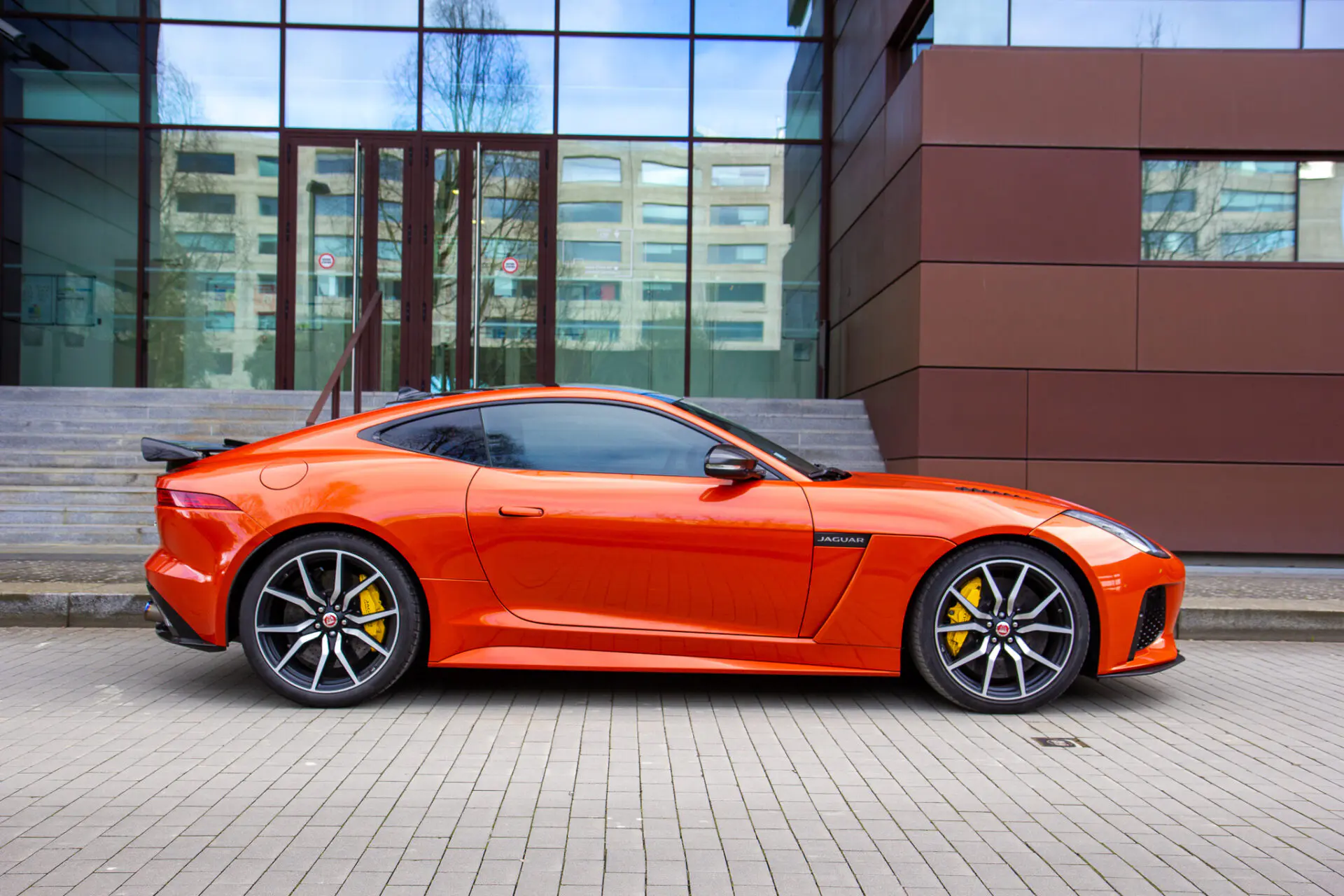 photos JAGUAR F-TYPE SVR