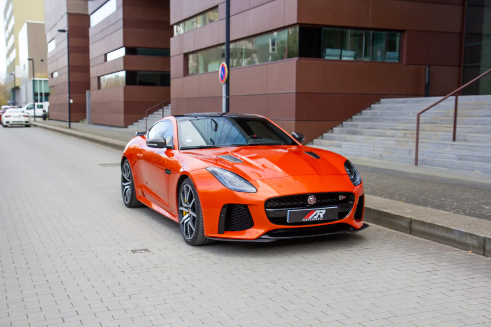 photos JAGUAR F-TYPE SVR