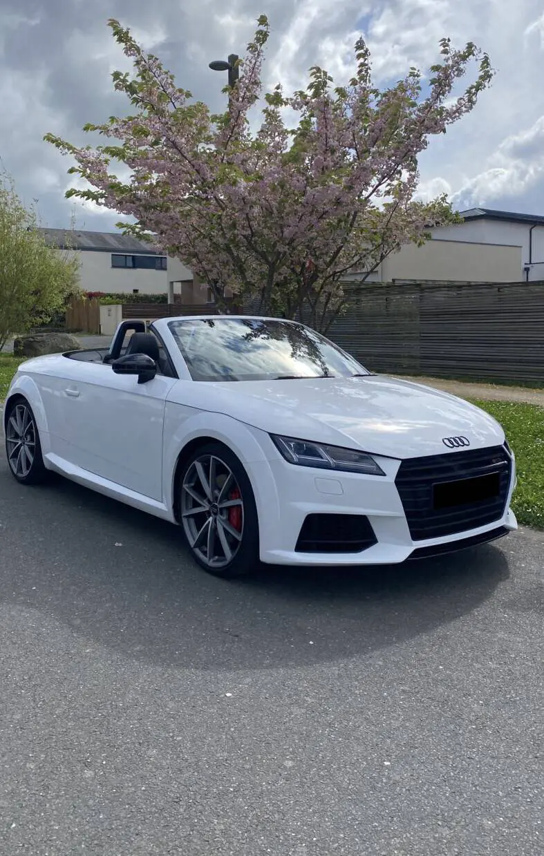 location-audi-tts-blanche louer audi TTS blanche