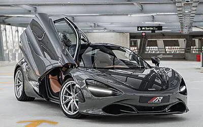 MCLAREN 720S