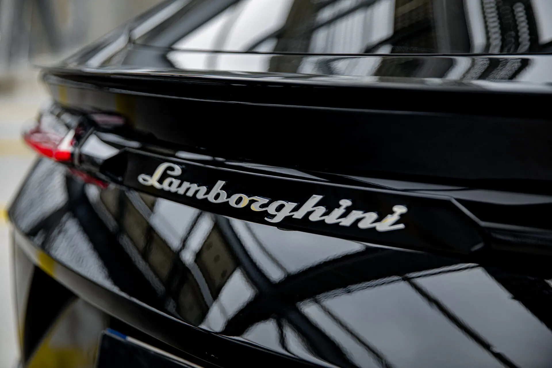 photos LAMBORGHINI URUS
