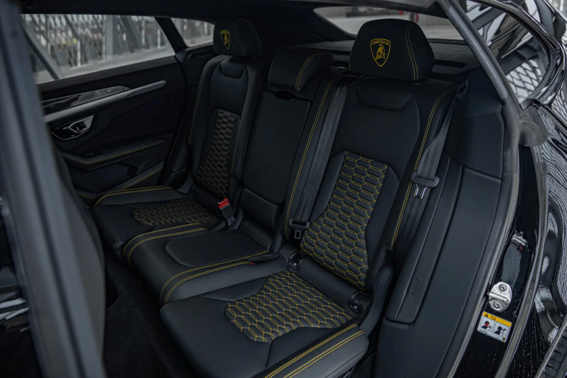 photos LAMBORGHINI URUS