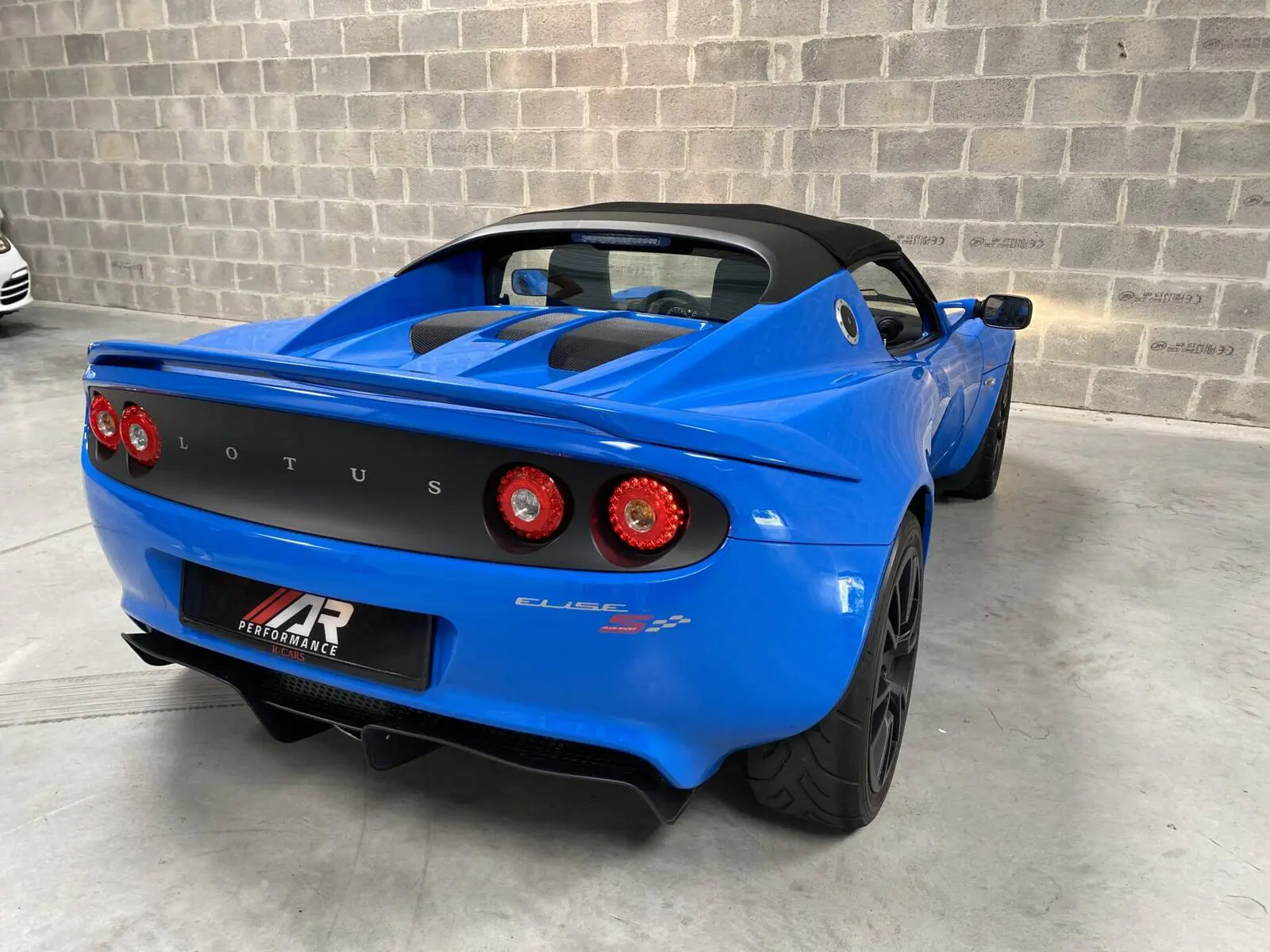 photos LOTUS ELISE