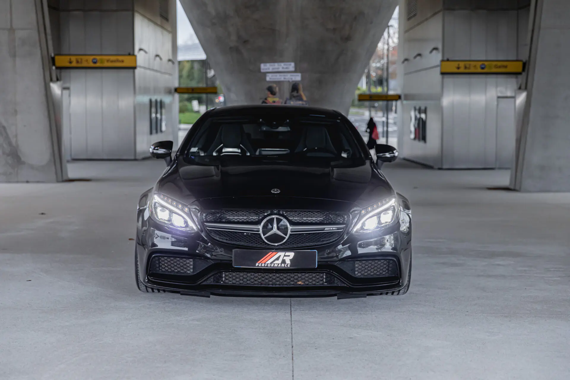 photos MERCEDES C63 S AMG
