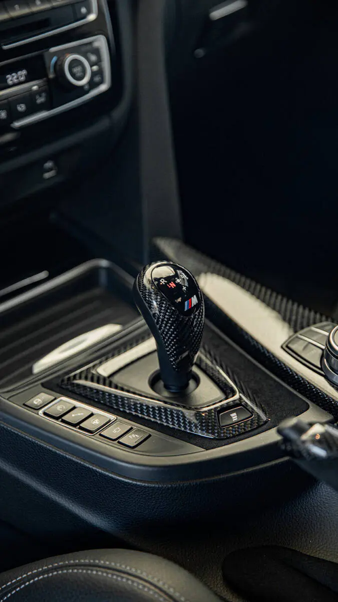 boite-vitesse-autoùatique-bmw-m3 BMW M3 Competition boite auto