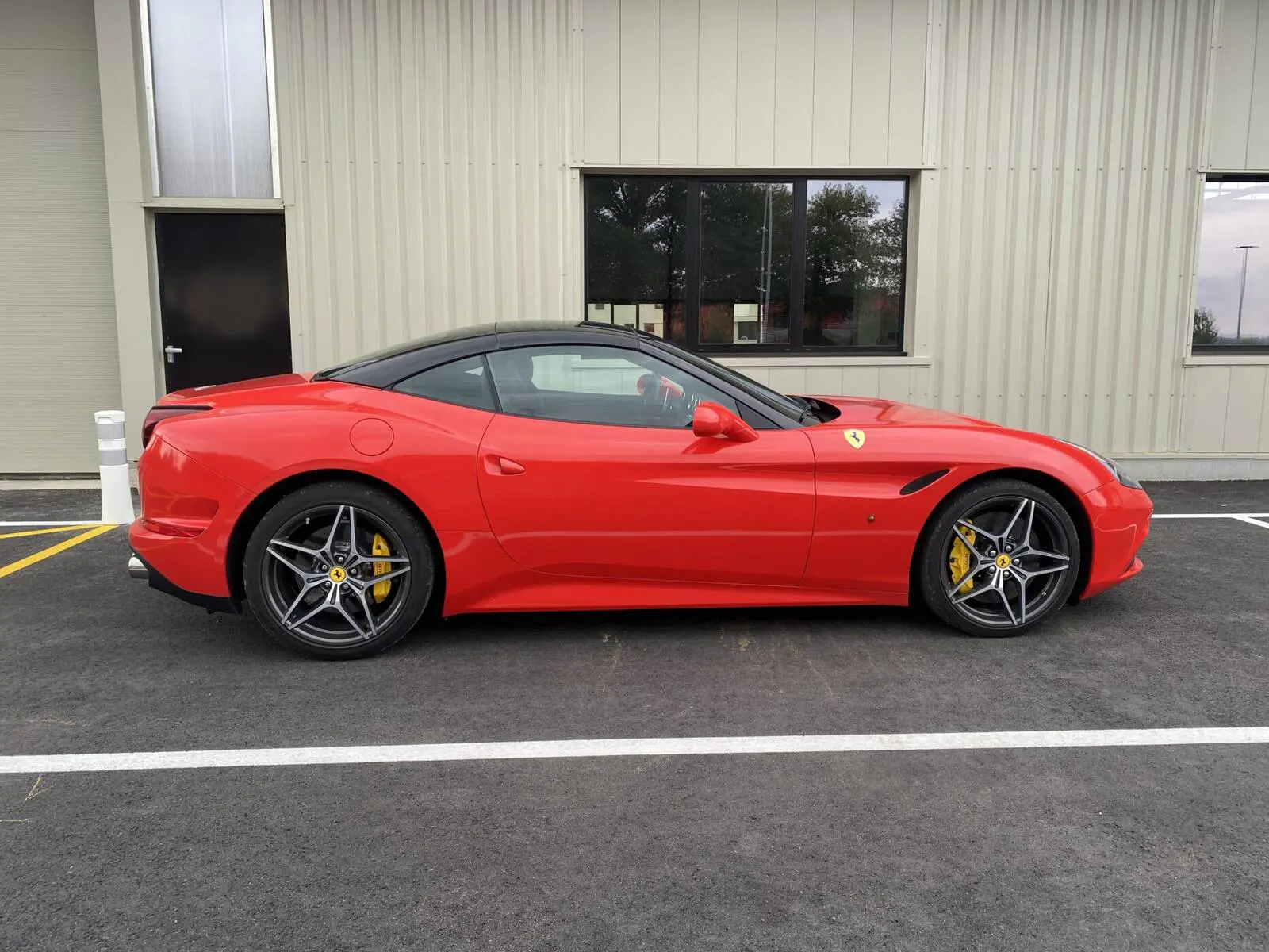 photos Ferrari California T