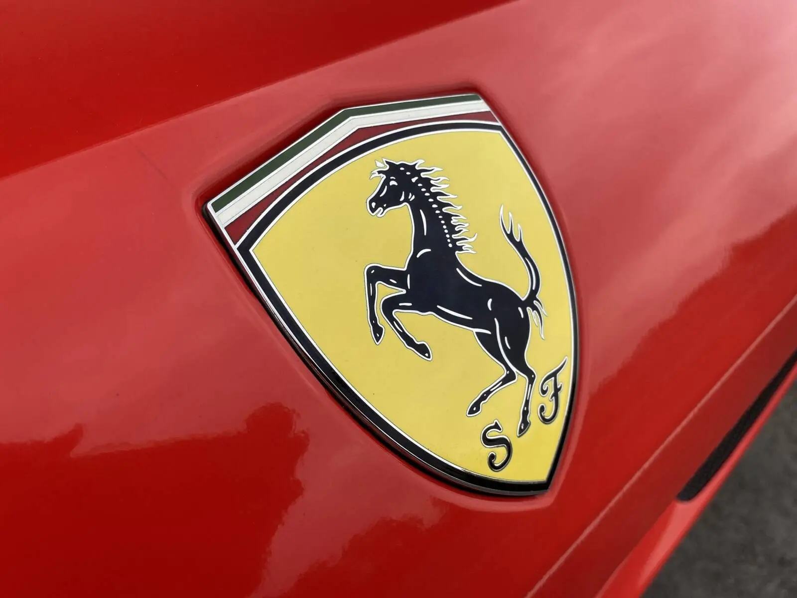 photos Ferrari California T