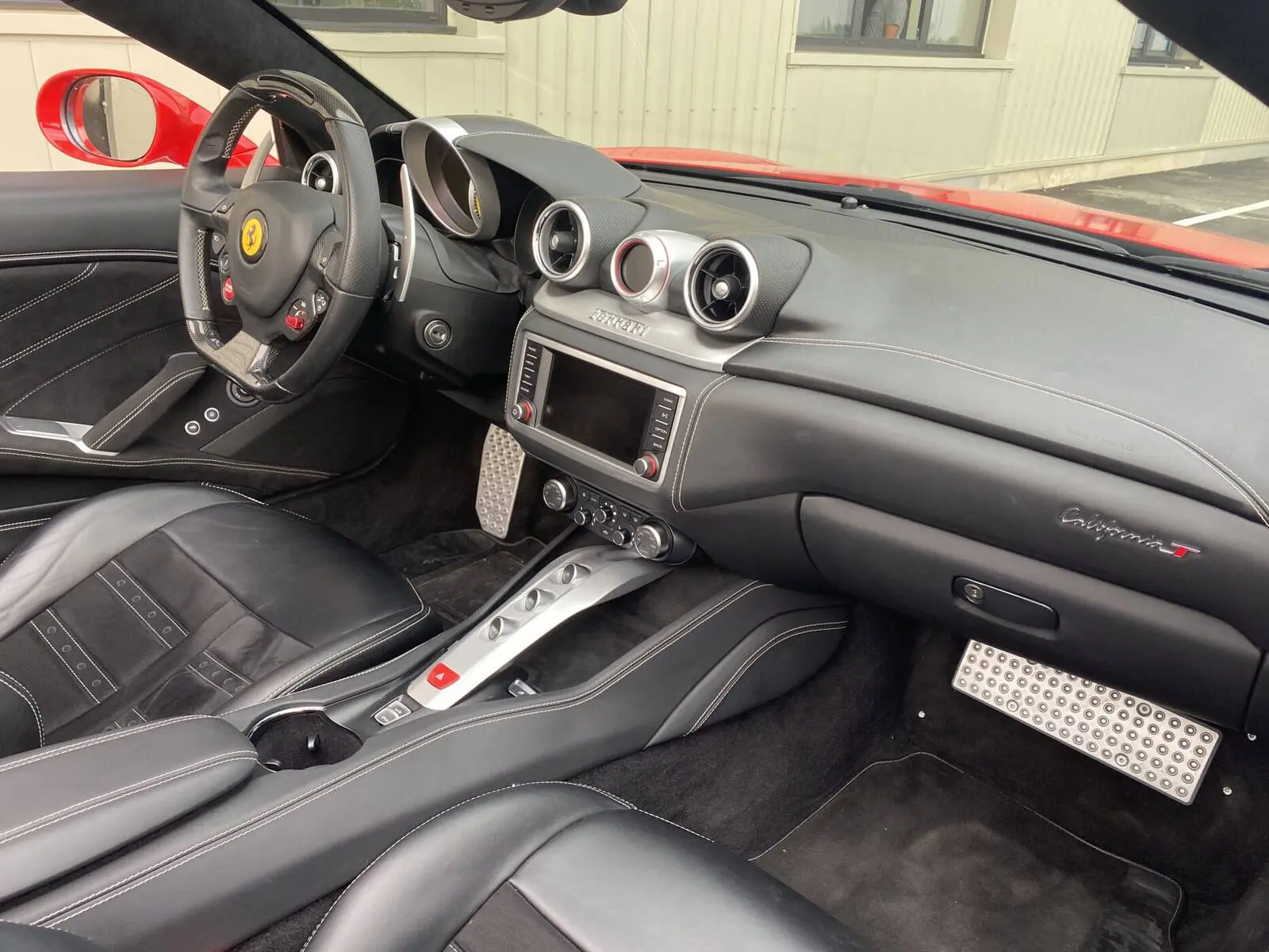 photos Ferrari California T