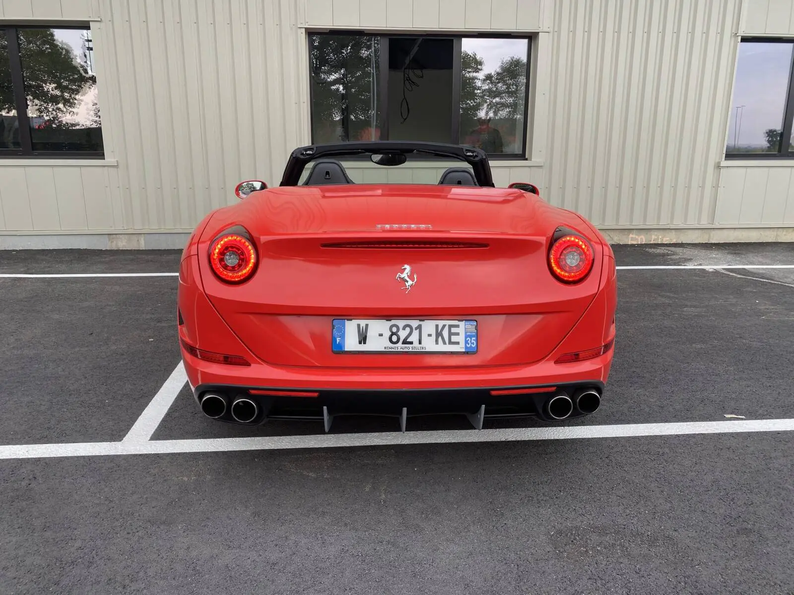 photos Ferrari California T