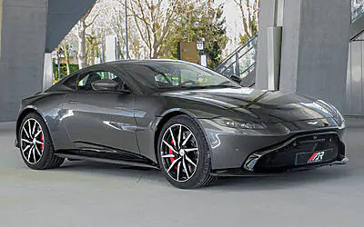 ASTON MARTIN VANTAGE