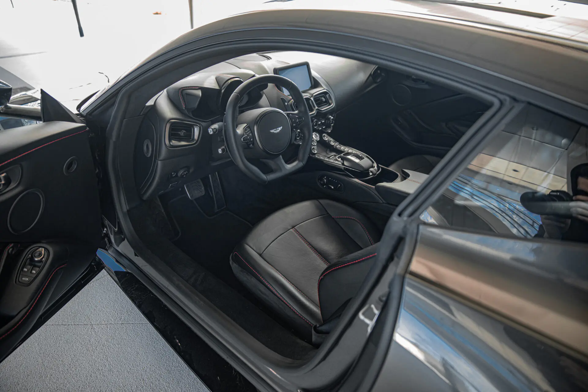 photos Aston Martin Vantage