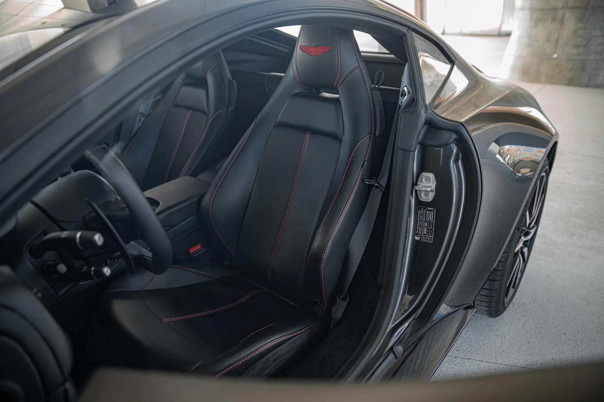 photos Aston Martin Vantage