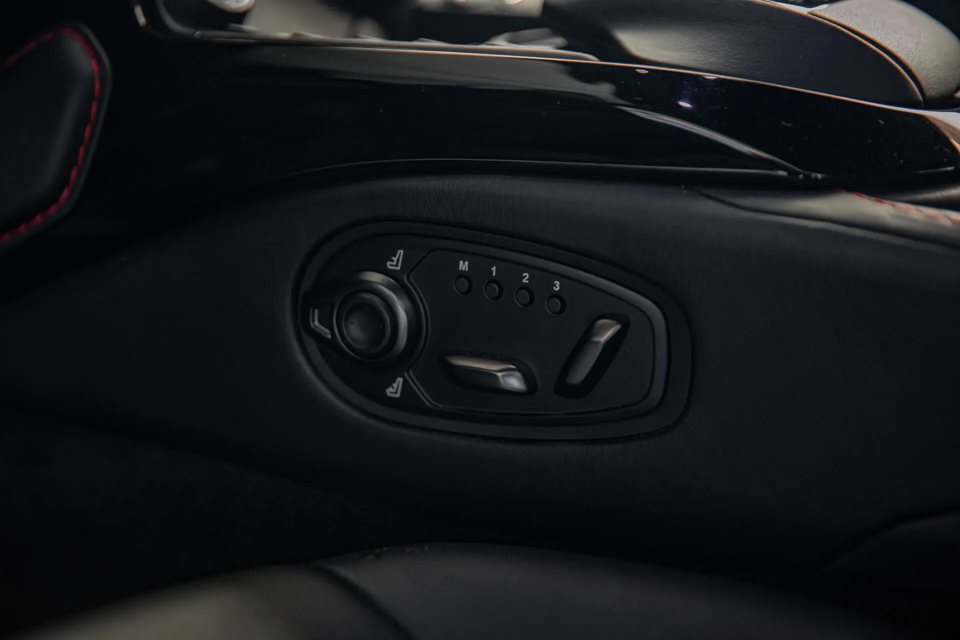 photos Aston Martin Vantage