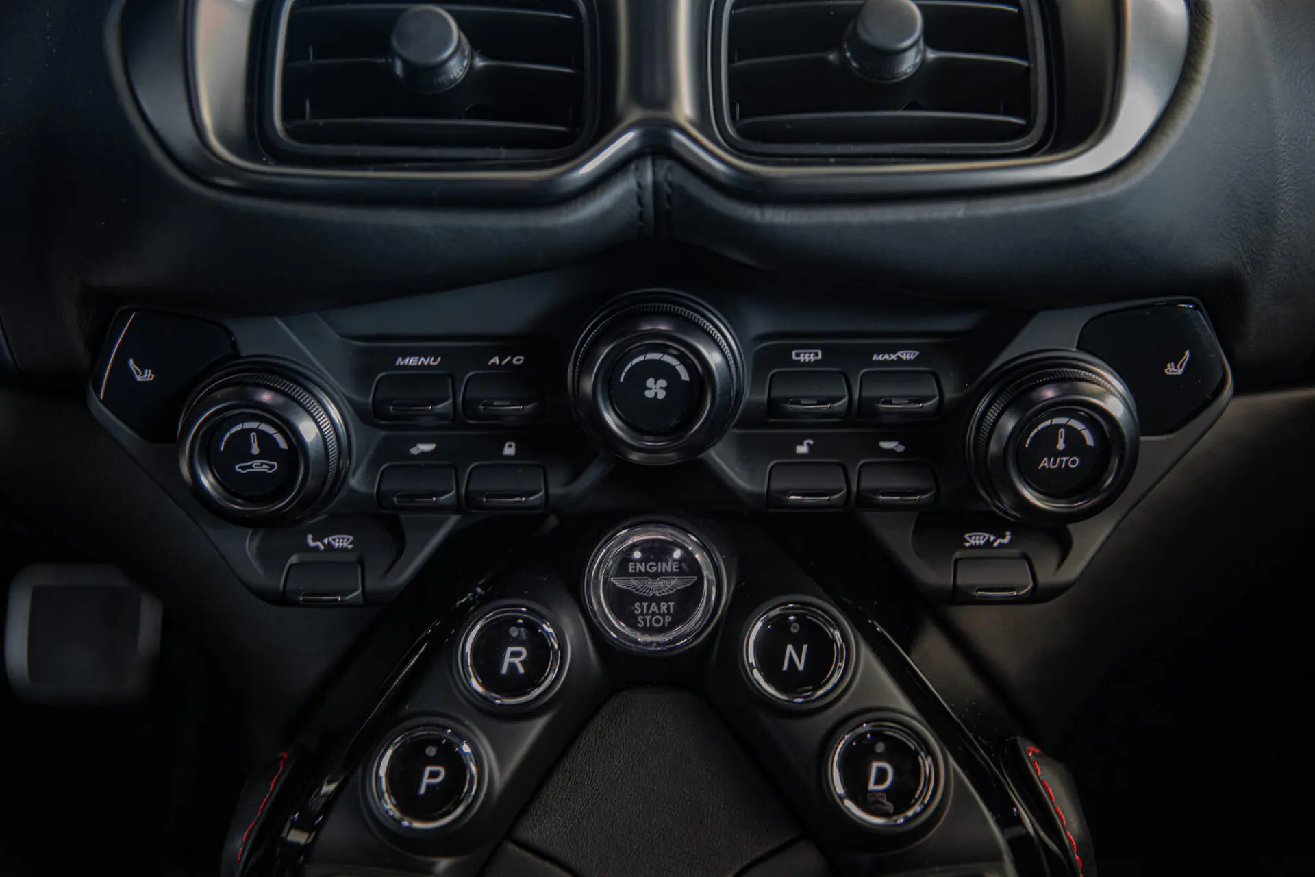 photos Aston Martin Vantage