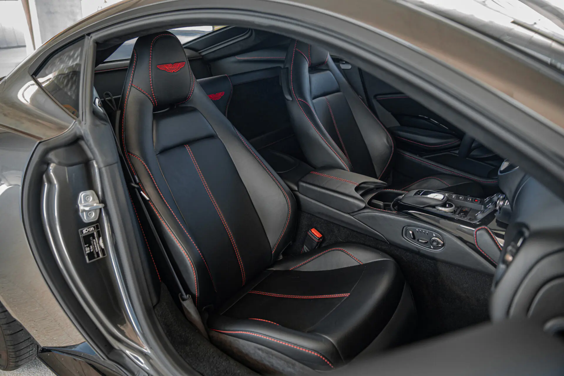 photos Aston Martin Vantage