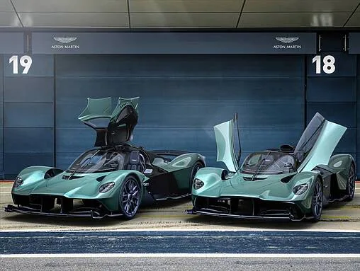 Aston Martin Valkyrie : La plus rapide des voitures ?