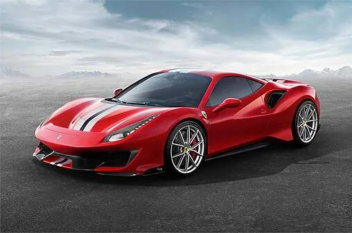 FERRARI 488 PISTA, l&rsquo;art de l&rsquo;automobile