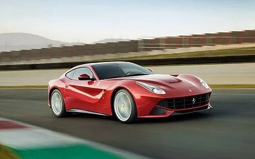 Ferrari F12, au service de la performance !