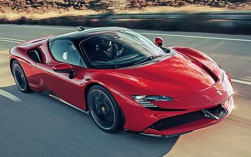 Ferrari SF90 Stradale, la plus puissante des Ferrari ?