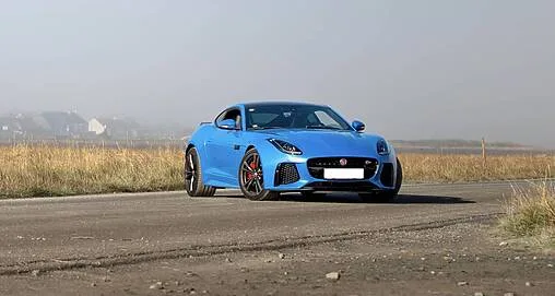 Jaguar F-Type, toujours aussi bestiale