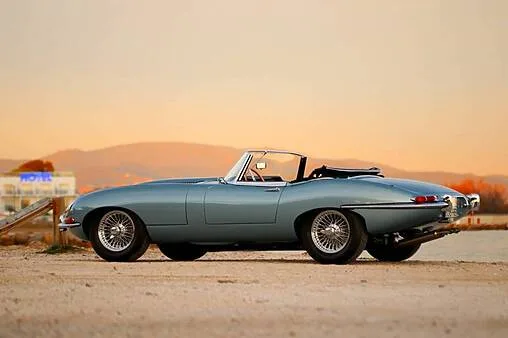 Jaguar Type E, l’élégance à l’anglaise.