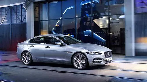 Jaguar XE : La berline sportive redéfinie