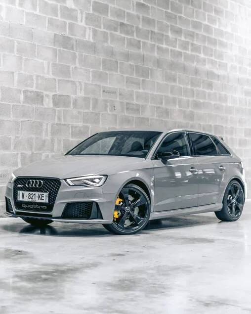 La mythique Audi RS3 Gris Nardo