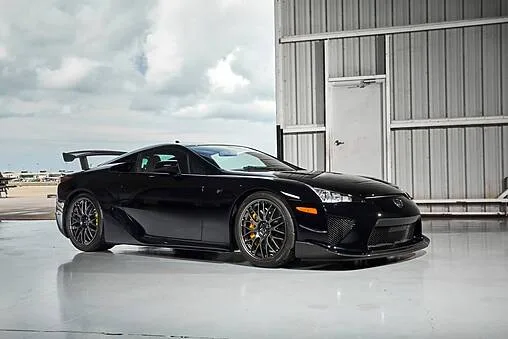 Lexus LFA, un V10 au son légendaire
