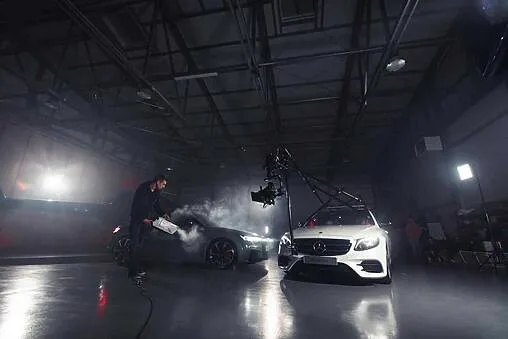 Louer une voiture de sport pour un clip
