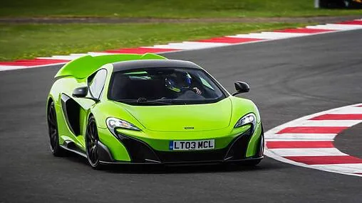 McLaren 675LT, la perfection sur route comme sur circuit. 