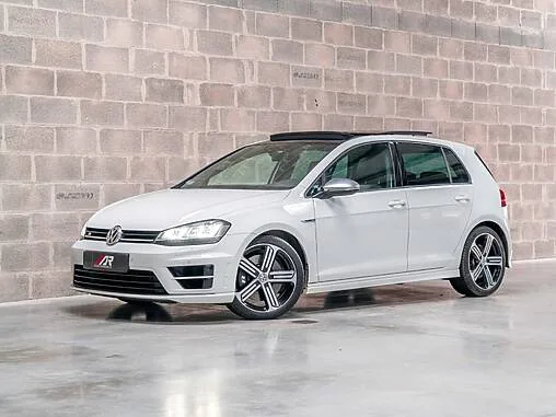 Une compacte sportive très appréciée, la Golf 7R.