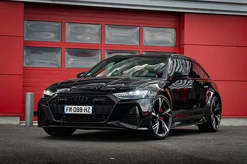Une supercar dans un break familial ? Audi l’a fait ! 