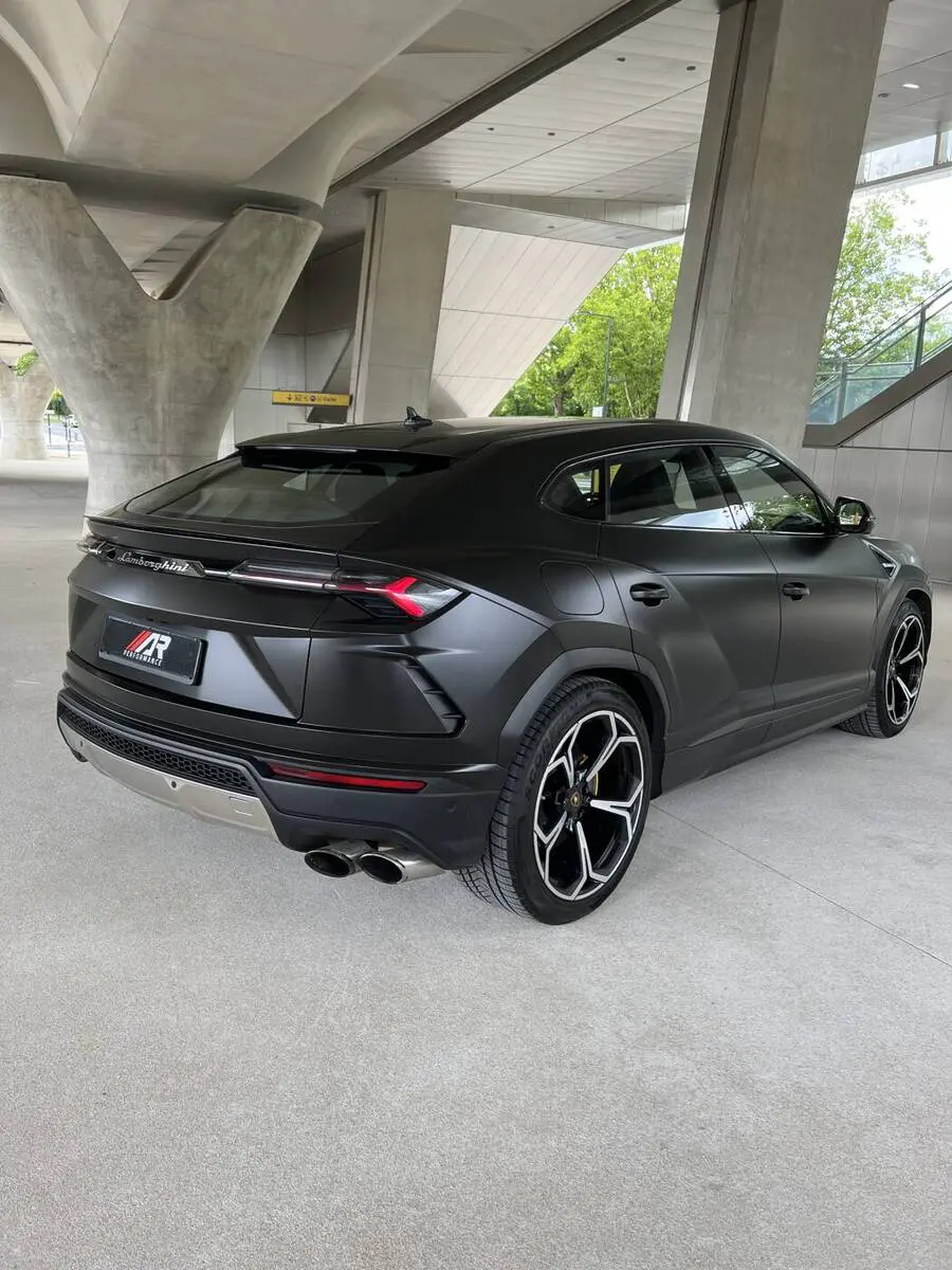 photos Lamborghini Urus