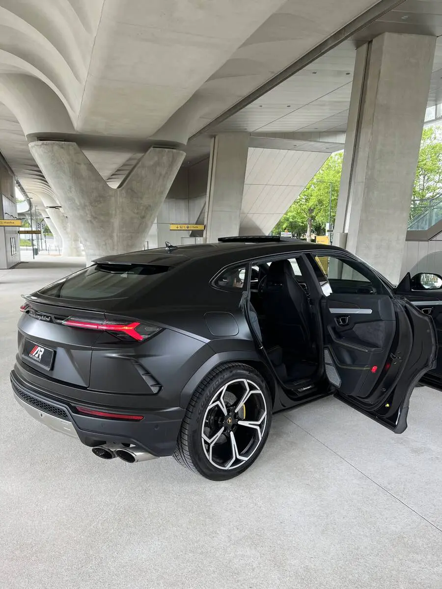 photos Lamborghini Urus