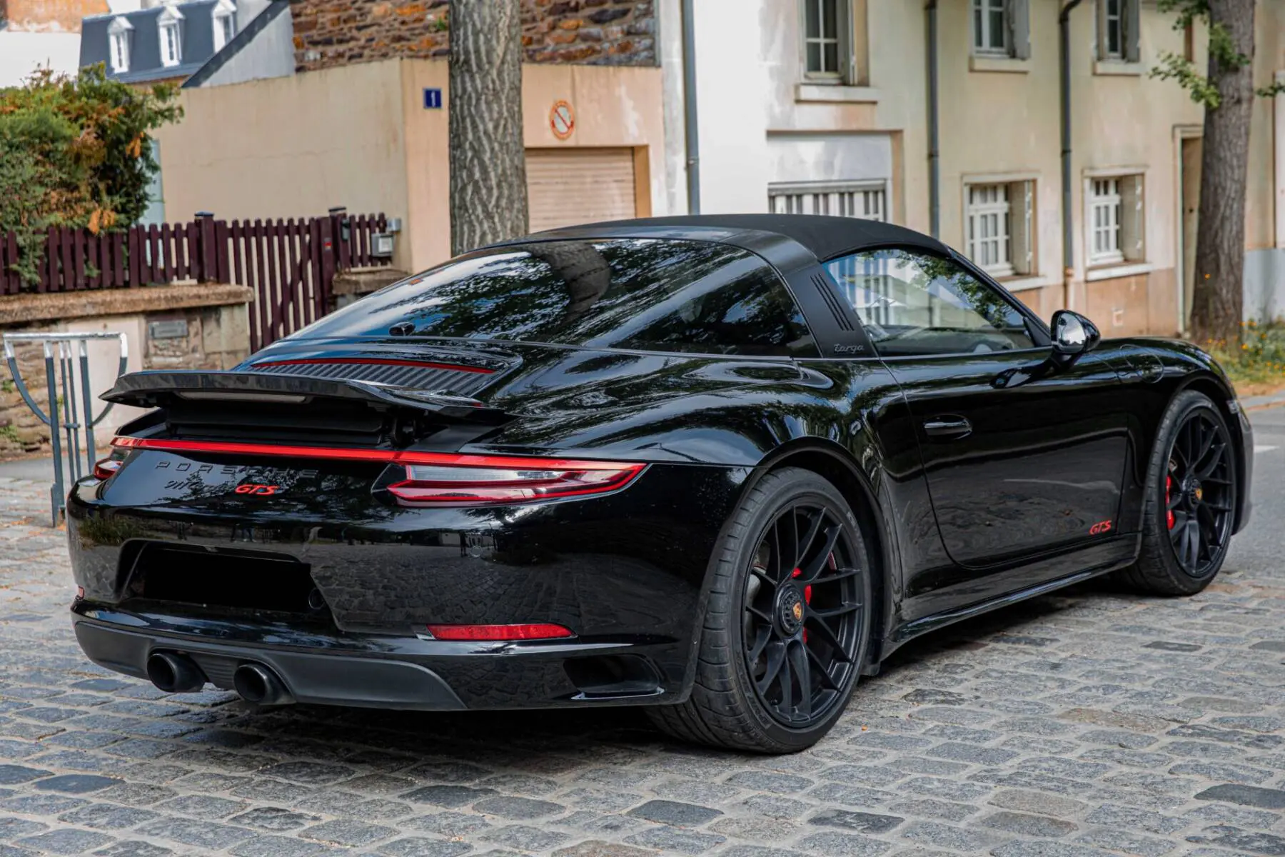 3/4 arrière Porsche Targa 4 GTS