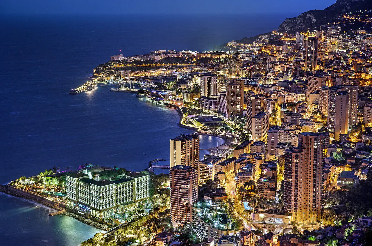 Louer une voiture de luxe à Monaco