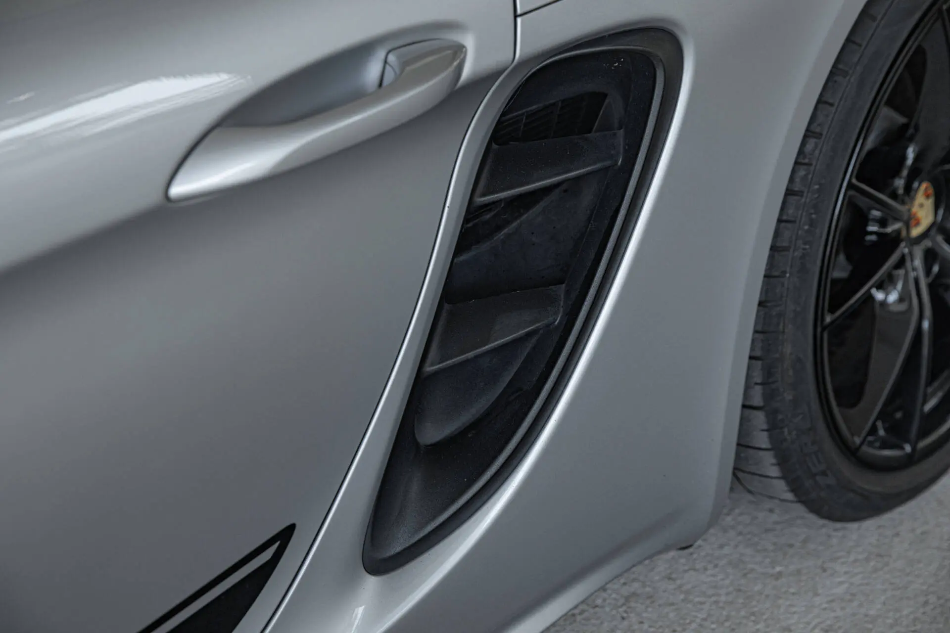 photos PORSCHE 718 CAYMAN