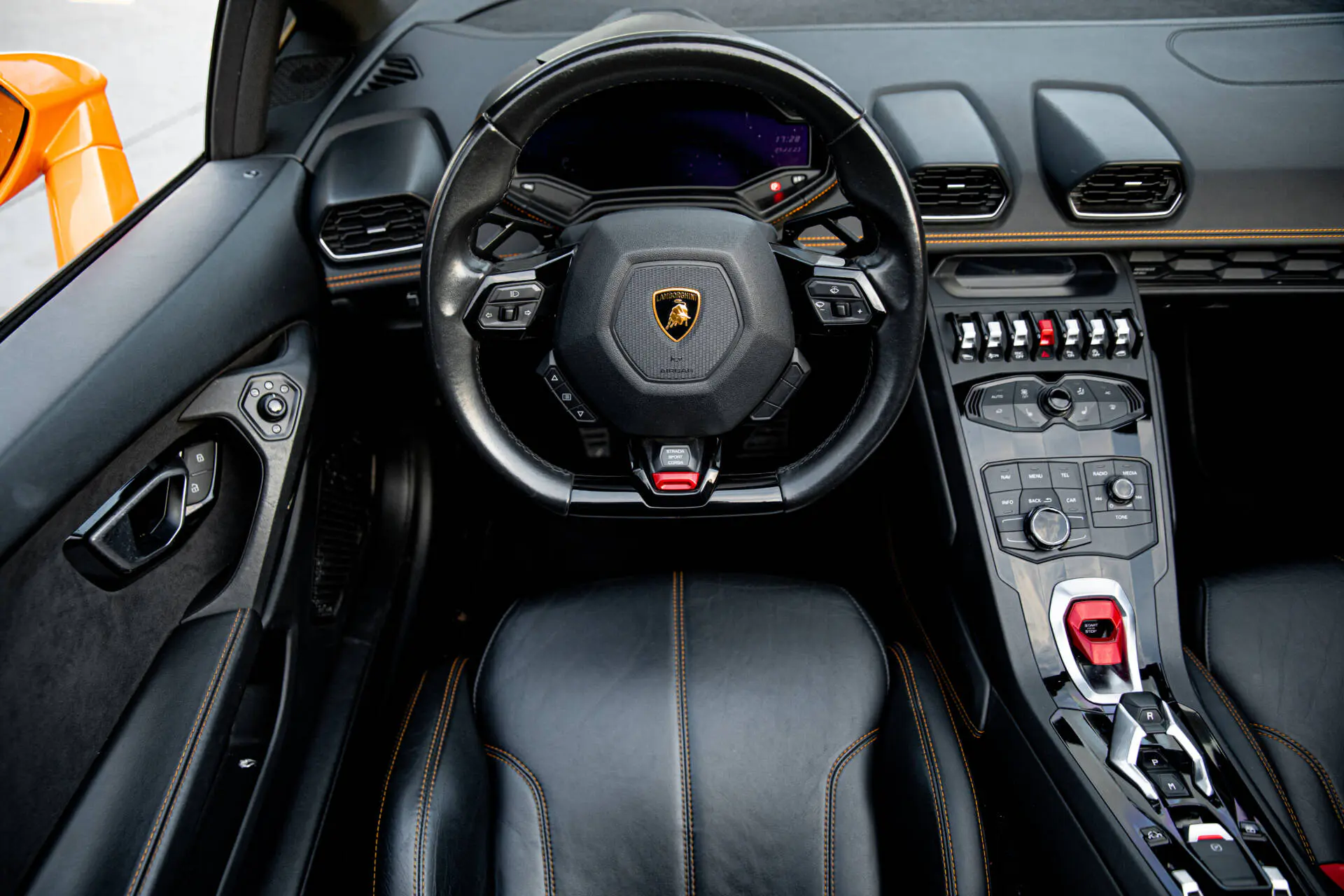 photos LAMBORGHINI HURACAN SPYDER