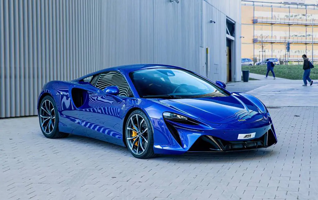 photo McLaren Artura