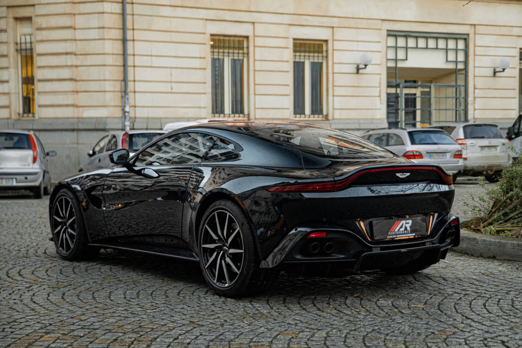 photos Aston Martin Vantage