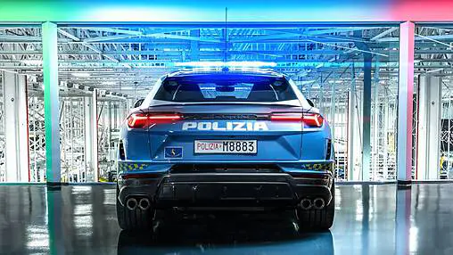 La Lamborghini Urus Performante : La nouvelle bête au service de la police italienne !