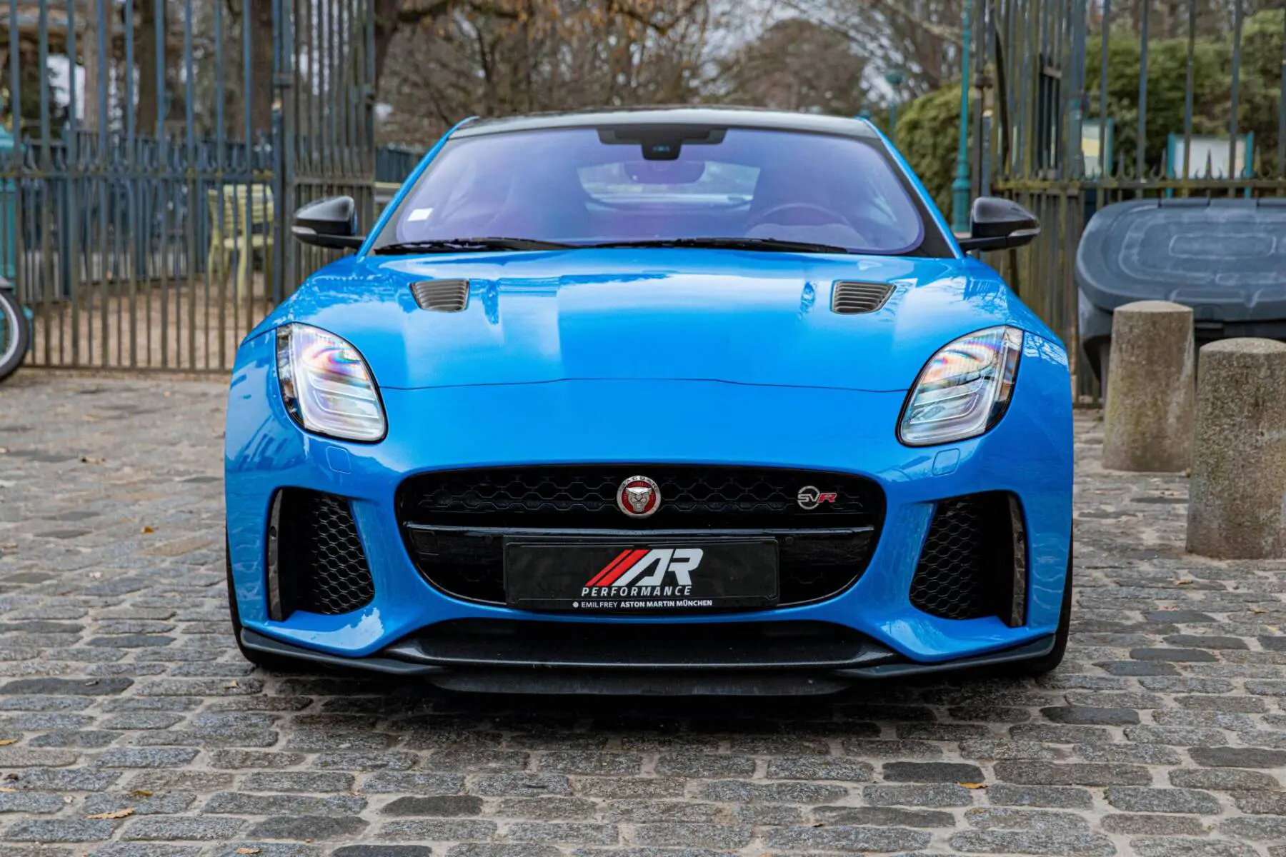 photos Jaguar F-type SVR