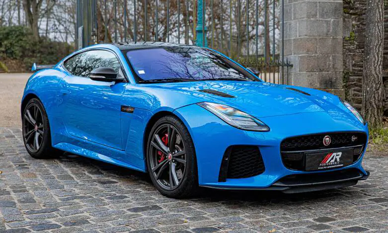 photo Jaguar F-type SVR