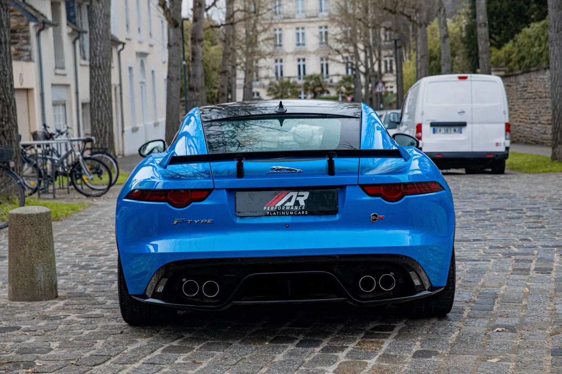photos Jaguar F-type SVR